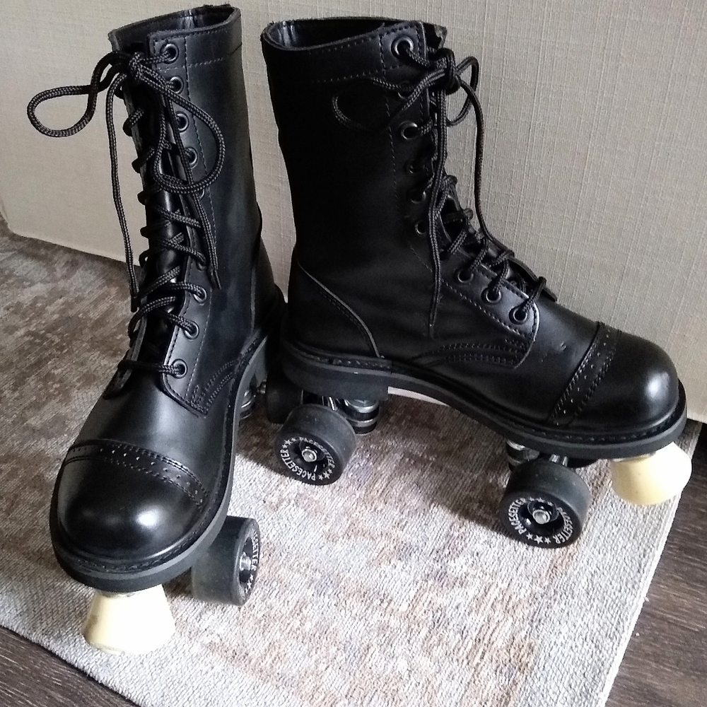 Marathon OP-57 Black Combat Boots Roller Skates Men size 7 Women size 9